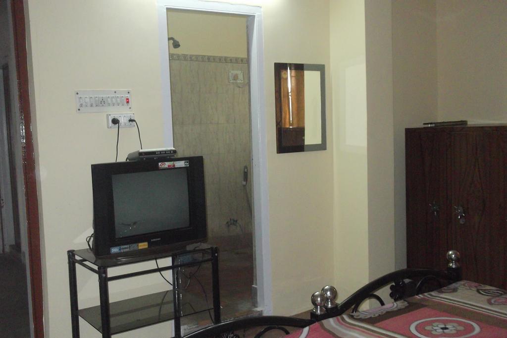 Megacity Inn โกลกาตา ภายนอก รูปภาพ
